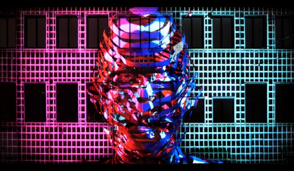 Face Volition, video mapping interactiu